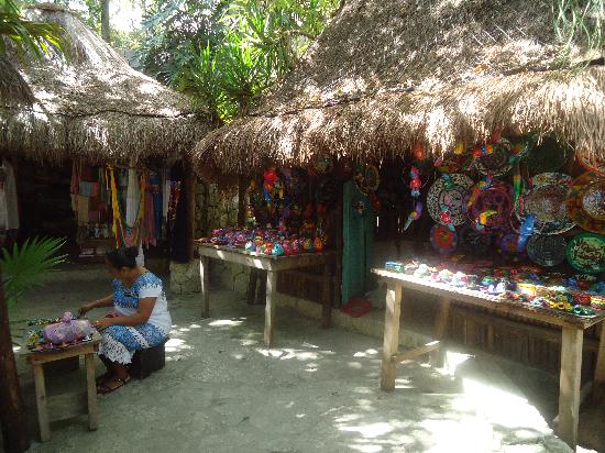 village-maya-artisanat