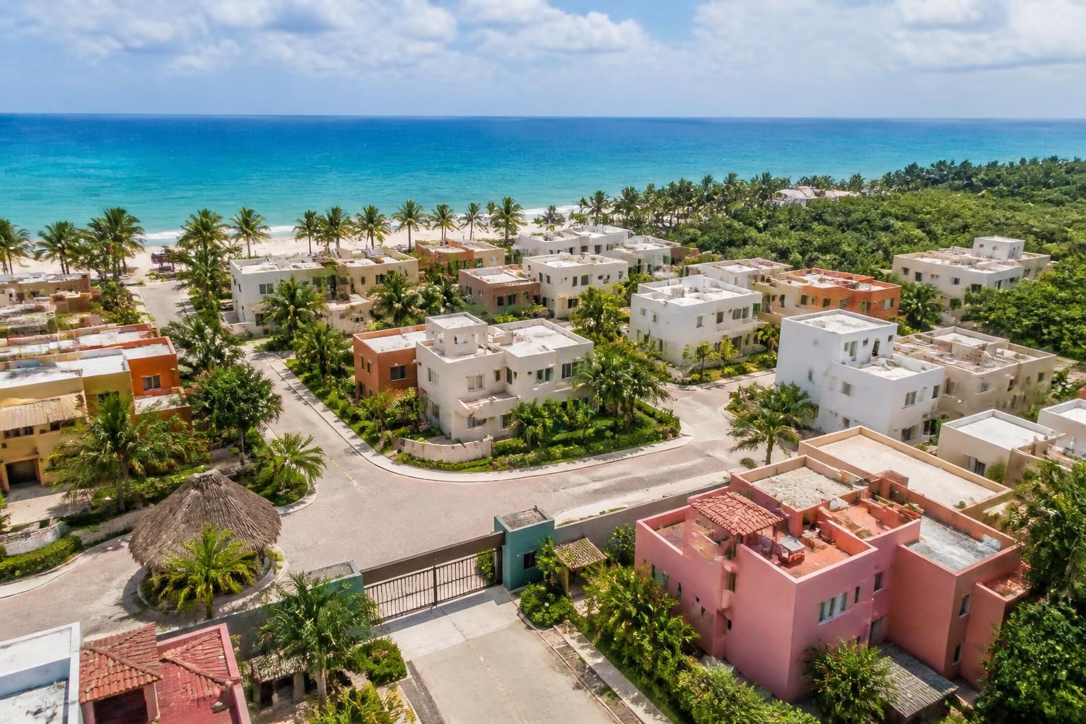 Vivre à Playa del Carmen depuis 12 ans : insights d'une agence locale - PROMO TOURS découvrez les expériences et conseils d'une agence locale après 12 ans de vie à playa del carmen, pour mieux comprendre et profiter de cette destination unique.